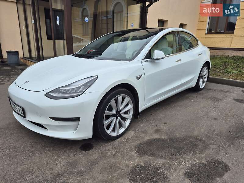 Седан Tesla Model 3 2019 в Киеве фото 15 Седан Tesla Model 3 2019 в Киеве
