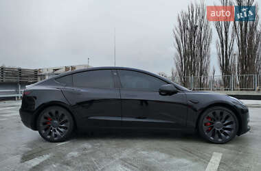 Седан Tesla Model 3 2020 в Киеве