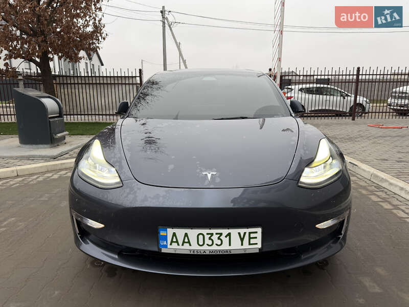 Седан Tesla Model 3 2022 в Киеве фото 2 Седан Tesla Model 3 2022 в Киеве