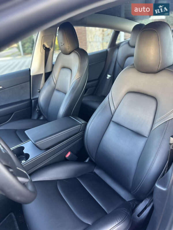 Седан Tesla Model 3 2023 в Стрые фото 24 Седан Tesla Model 3 2023 в Стрые