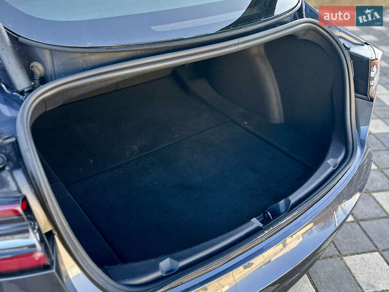 Седан Tesla Model 3 2023 в Стрые фото 45 Седан Tesla Model 3 2023 в Стрые