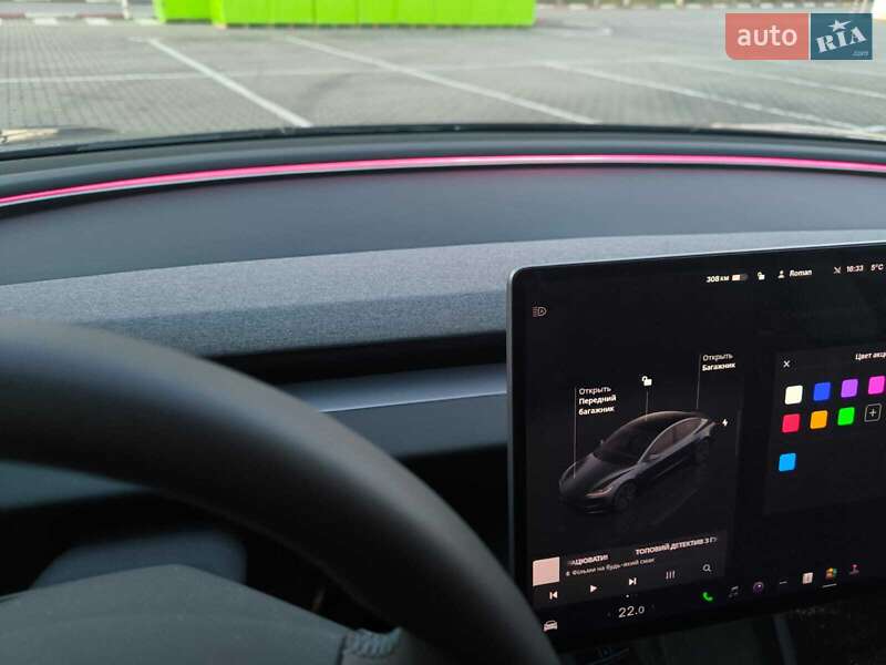 Седан Tesla Model 3 2024 в Коломые