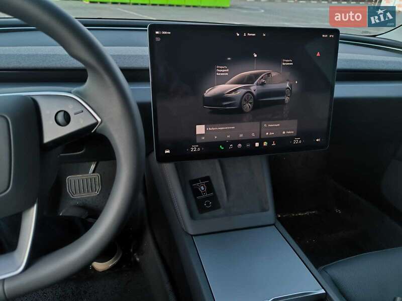 Седан Tesla Model 3 2024 в Коломые