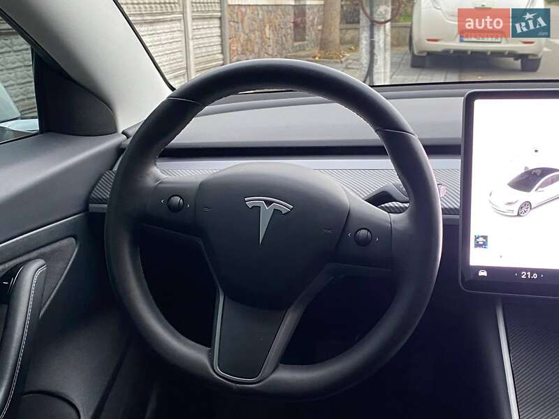 Седан Tesla Model 3 2019 в Белой Церкви