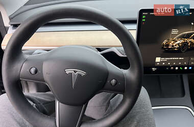 Седан Tesla Model 3 2022 в Кременчуге