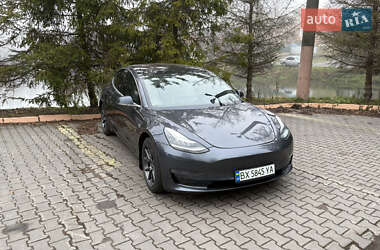 Седан Tesla Model 3 2019 в Хмельницком