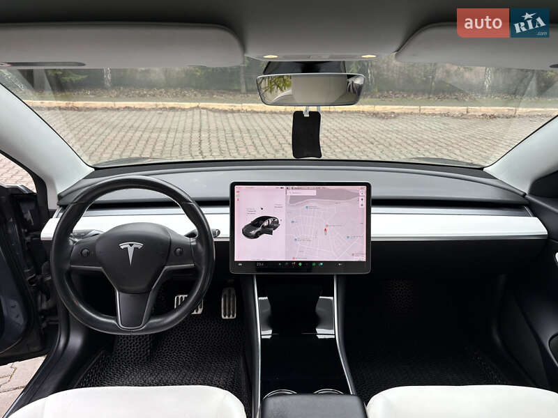 Седан Tesla Model 3 2019 в Хмельницком