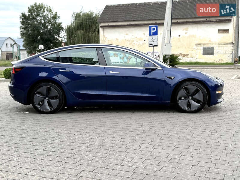 Седан Tesla Model 3 2018 в Дрогобыче фото 15 Седан Tesla Model 3 2018 в Дрогобыче