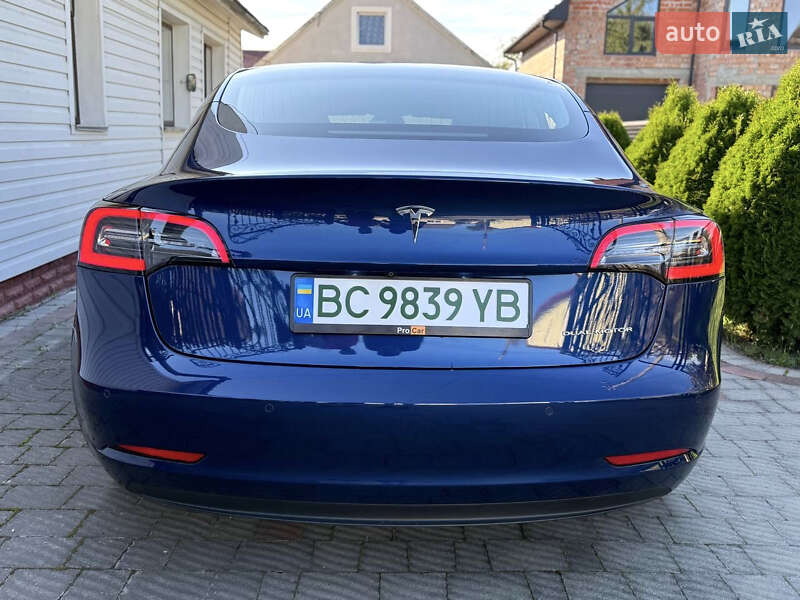 Седан Tesla Model 3 2018 в Дрогобыче фото 24 Седан Tesla Model 3 2018 в Дрогобыче