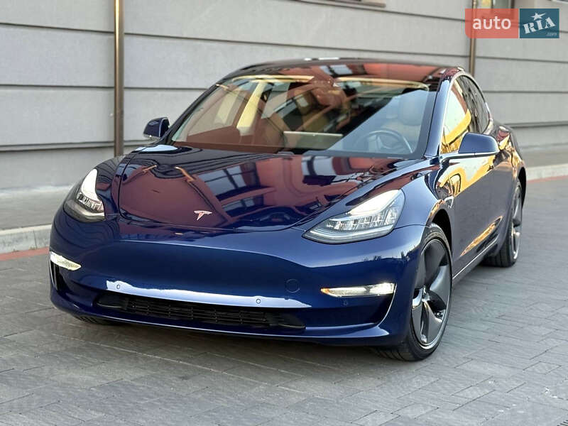 Седан Tesla Model 3 2018 в Дрогобыче фото 42 Седан Tesla Model 3 2018 в Дрогобыче