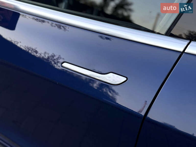 Седан Tesla Model 3 2018 в Дрогобыче фото 58 Седан Tesla Model 3 2018 в Дрогобыче