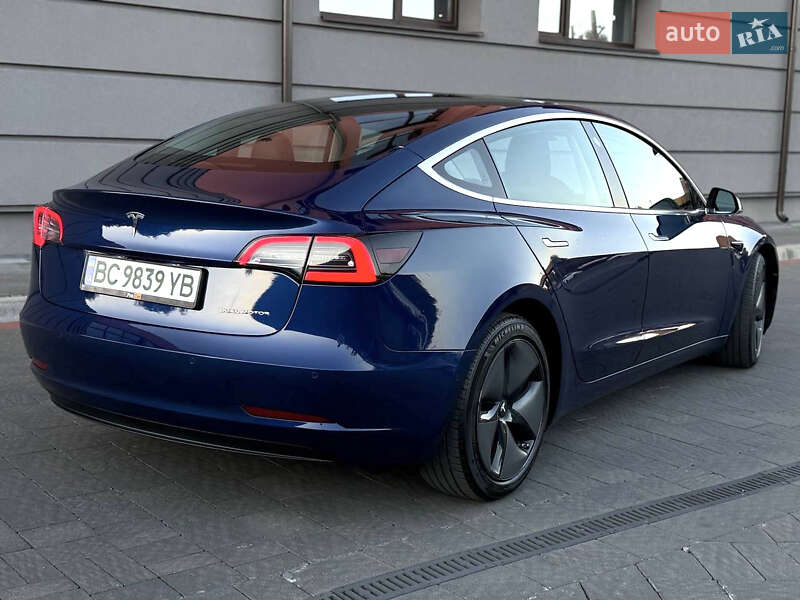 Седан Tesla Model 3 2018 в Дрогобыче фото 67 Седан Tesla Model 3 2018 в Дрогобыче