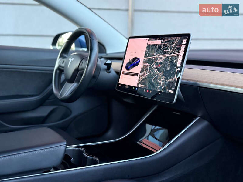 Седан Tesla Model 3 2018 в Дрогобыче фото 85 Седан Tesla Model 3 2018 в Дрогобыче