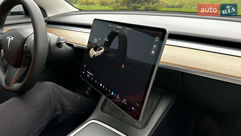 Седан Tesla Model 3 2021 в Обухове