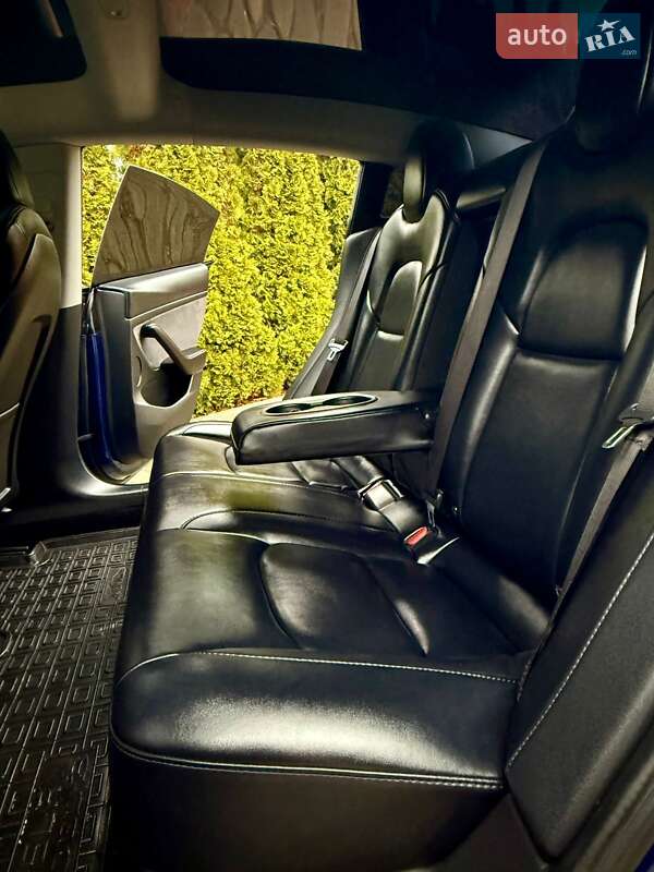 Седан Tesla Model 3 2020 в Дрогобичі фото 62 Седан Tesla Model 3 2020 в Дрогобичі