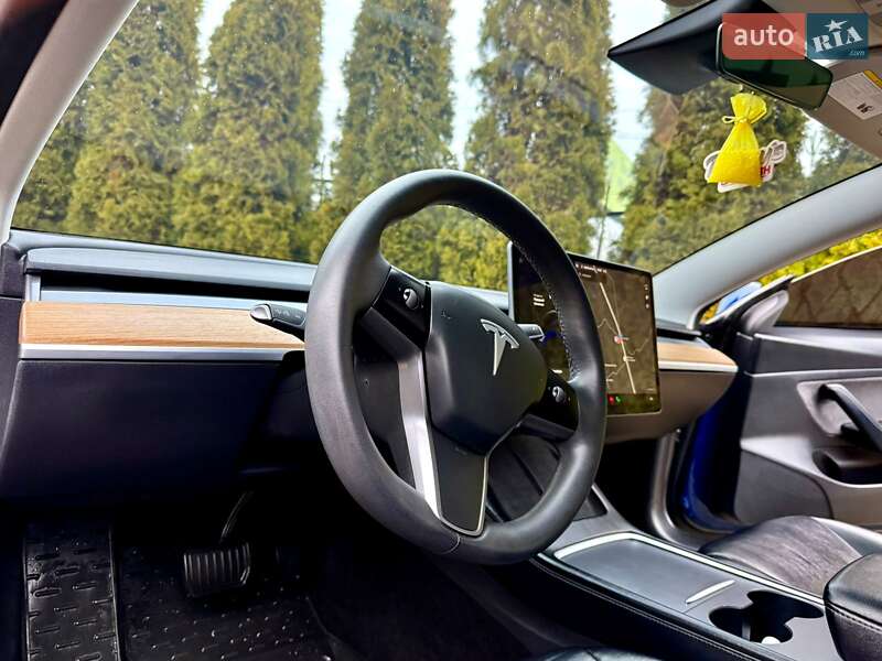 Седан Tesla Model 3 2020 в Дрогобичі фото 53 Седан Tesla Model 3 2020 в Дрогобичі