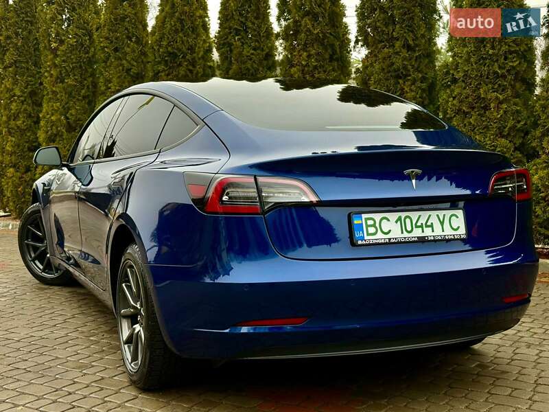 Седан Tesla Model 3 2020 в Дрогобичі фото 21 Седан Tesla Model 3 2020 в Дрогобичі