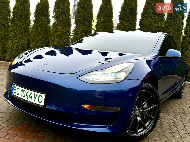 Седан Tesla Model 3 2020 в Дрогобичі фото 32 Седан Tesla Model 3 2020 в Дрогобичі