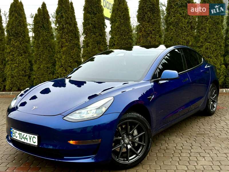 Седан Tesla Model 3 2020 в Дрогобичі фото 38 Седан Tesla Model 3 2020 в Дрогобичі