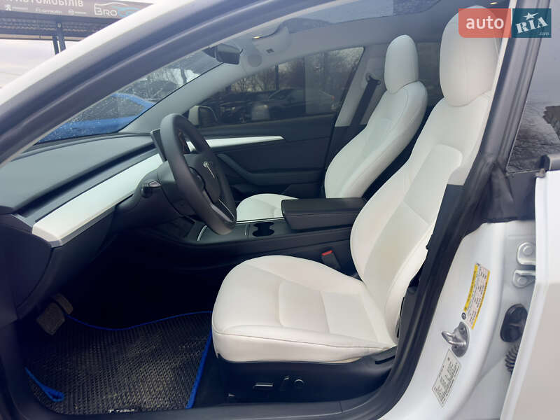 Седан Tesla Model 3 2021 в Виннице фото 17 Седан Tesla Model 3 2021 в Виннице