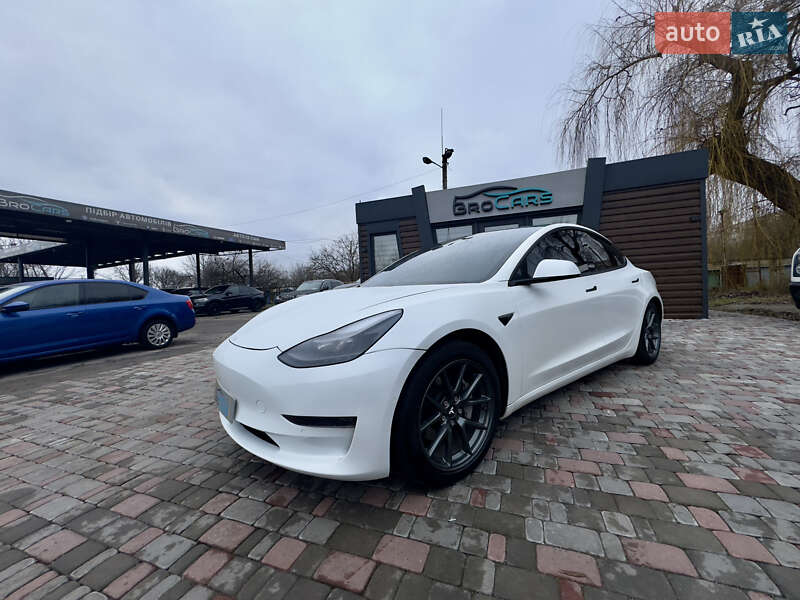 Седан Tesla Model 3 2021 в Виннице фото 36 Седан Tesla Model 3 2021 в Виннице
