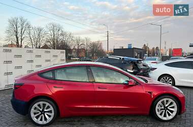 Седан Tesla Model 3 2021 в Луцке
