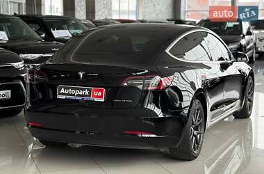 Седан Tesla Model 3 2019 в Одесі