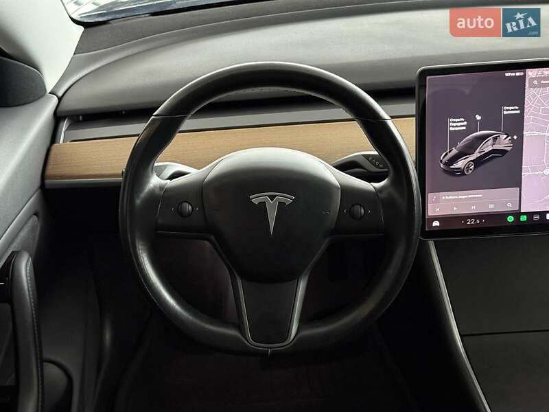 Седан Tesla Model 3 2019 в Одессе