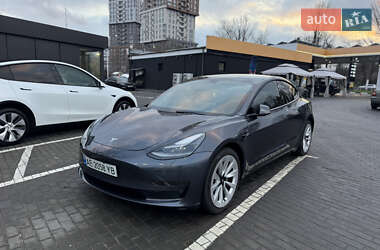 Седан Tesla Model 3 2022 в Днепре