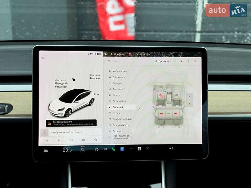 Седан Tesla Model 3 2018 в Киеве