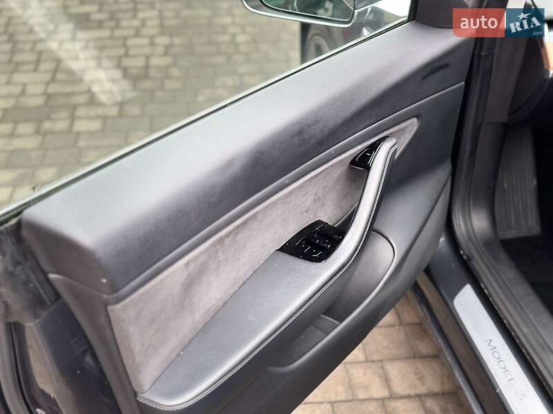 Седан Tesla Model 3 2018 в Владимире