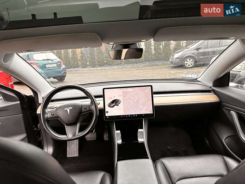 Седан Tesla Model 3 2018 в Владимире