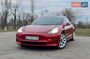 Седан Tesla Model 3 2021 в Каменском