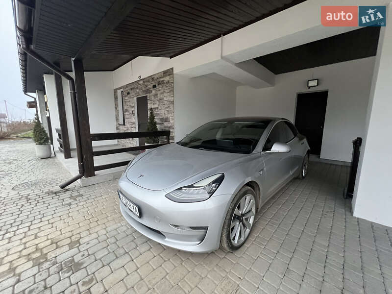 Седан Tesla Model 3 2018 в Каменец-Подольском