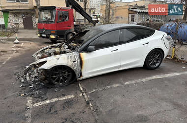 Седан Tesla Model 3 2020 в Одессе