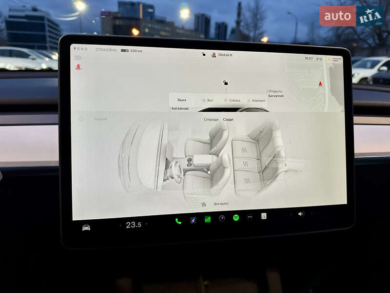 Седан Tesla Model 3 2023 в Киеве