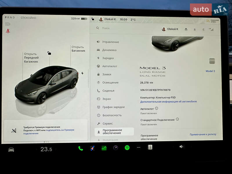 Седан Tesla Model 3 2023 в Киеве