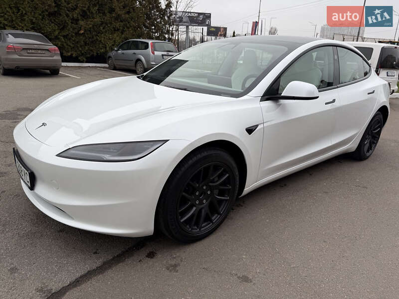 Седан Tesla Model 3 2024 в Киеве фото 4 Седан Tesla Model 3 2024 в Киеве