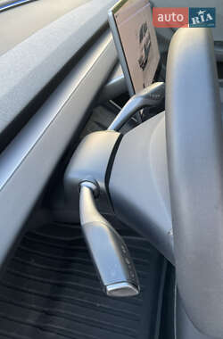Седан Tesla Model 3 2024 в Острозі фото 25 Седан Tesla Model 3 2024 в Острозі
