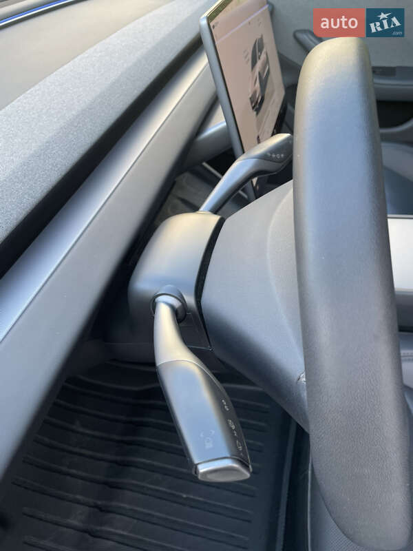 Седан Tesla Model 3 2024 в Острозі фото 25 Седан Tesla Model 3 2024 в Острозі