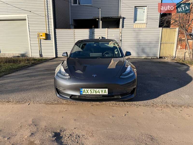 Седан Tesla Model 3 2020 в Харкові