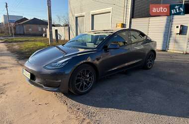 Седан Tesla Model 3 2020 в Харкові