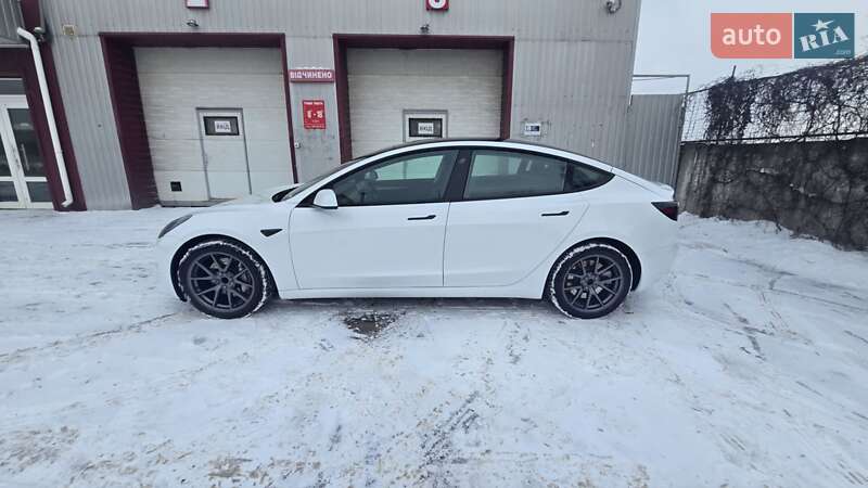 Седан Tesla Model 3 2021 в Полтаве фото 4 Седан Tesla Model 3 2021 в Полтаве