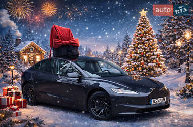 Седан Tesla Model 3 2025 в Києві