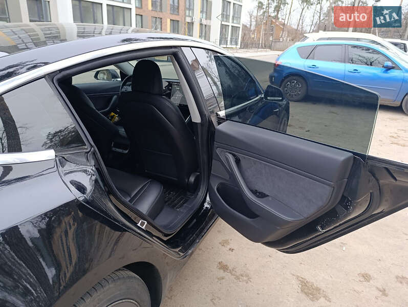 Седан Tesla Model 3 2019 в Киеве фото 10 Седан Tesla Model 3 2019 в Киеве
