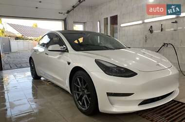 Седан Tesla Model 3 2021 в Новых Санжарах фото 8 Седан Tesla Model 3 2021 в Новых Санжарах