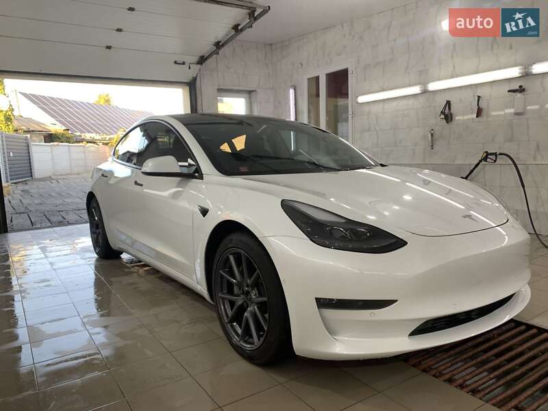 Седан Tesla Model 3 2021 в Новых Санжарах фото 8 Седан Tesla Model 3 2021 в Новых Санжарах