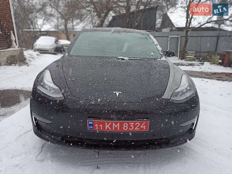 Седан Tesla Model 3 2018 в Киеве фото 5 Седан Tesla Model 3 2018 в Киеве