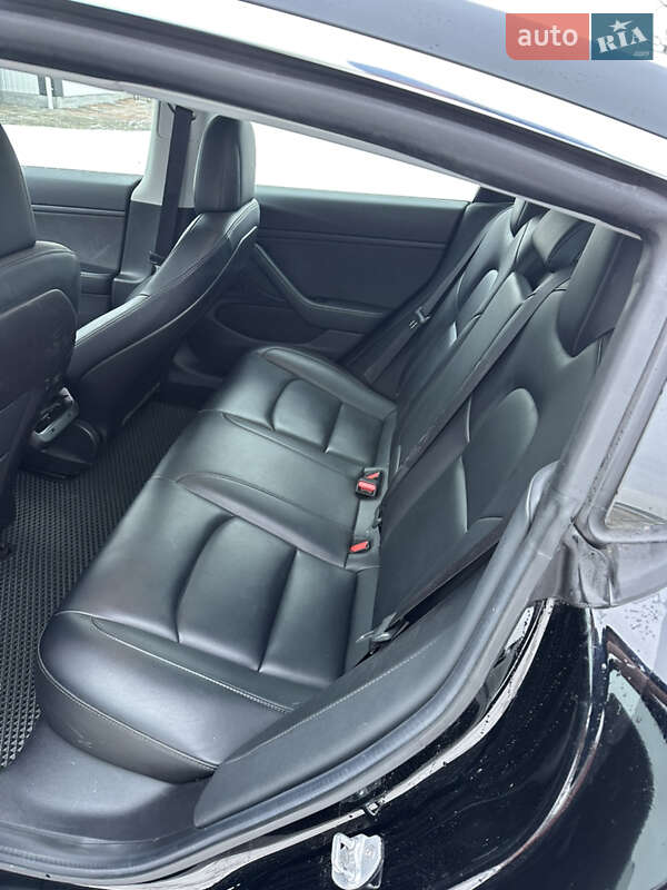 Седан Tesla Model 3 2019 в Киеве фото 17 Седан Tesla Model 3 2019 в Киеве