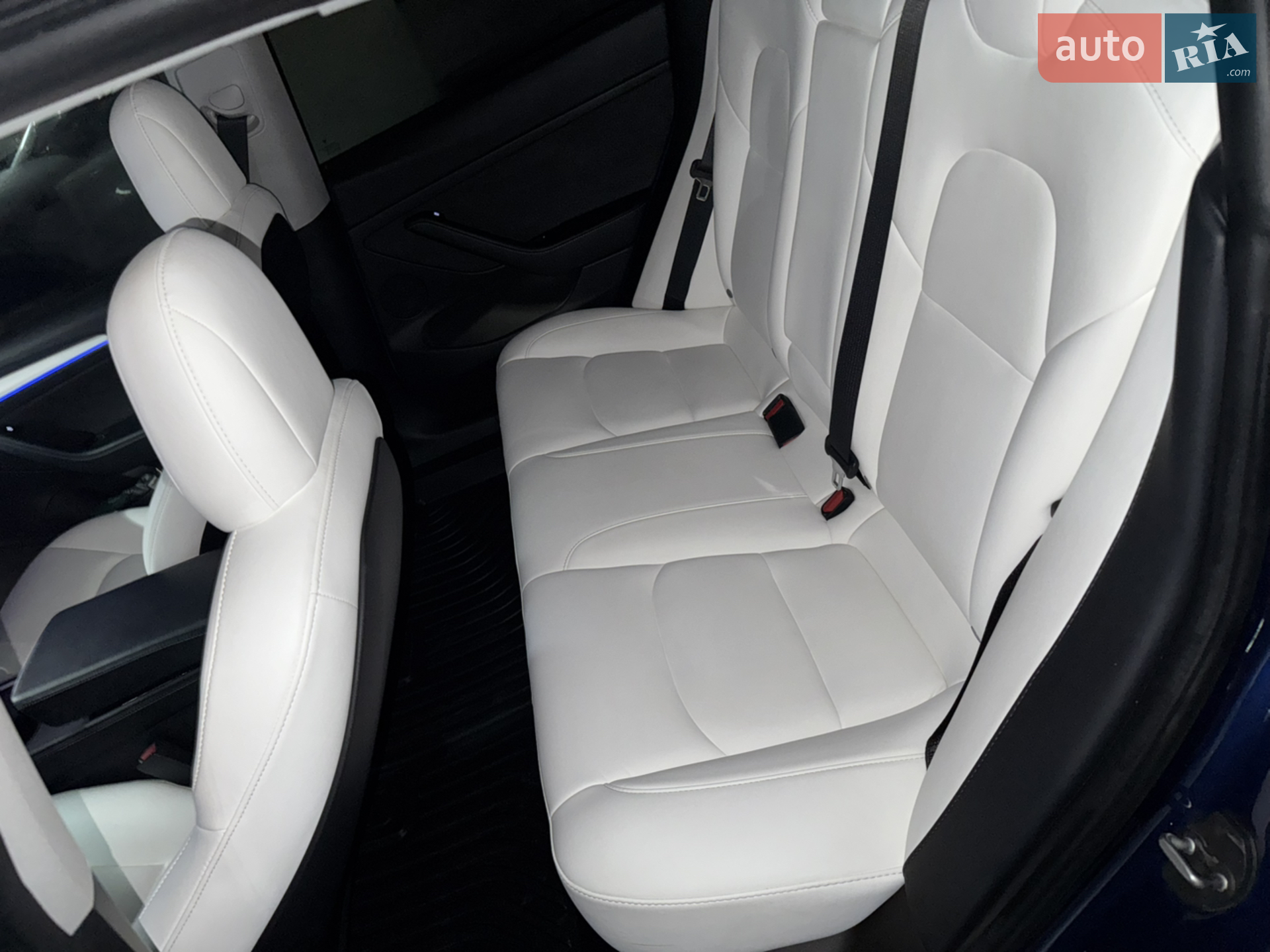 2021 Tesla Model 3 - мініатюра 5